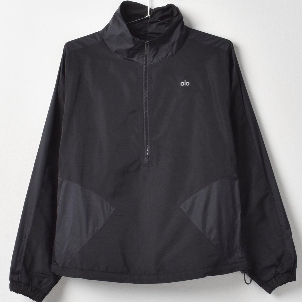 ALO Yoga Renewal Black Half Zip Windbreaker